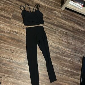 Ribbed Lululemon Align leggings and matching sports bra (bra listed separately)